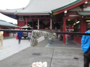 Omikuji w świątyni Sensō-ji w Tokio